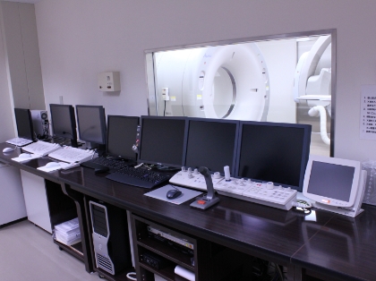 IVR－CT操作室